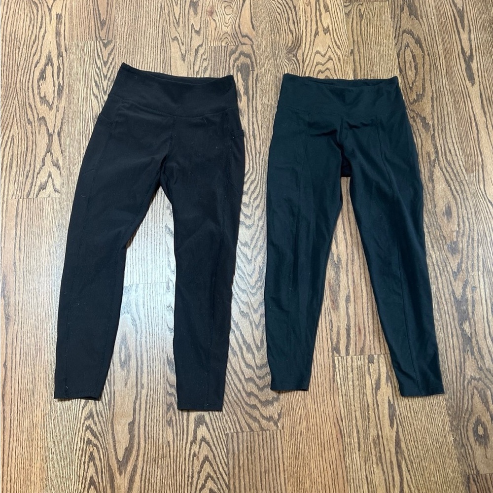 Small black leggings